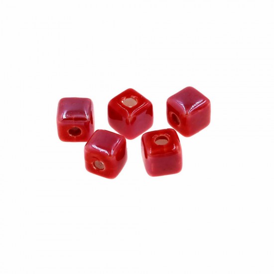 CERAMIC BEAD CUBE RED 8,5mm AND HOLE 2,3mm