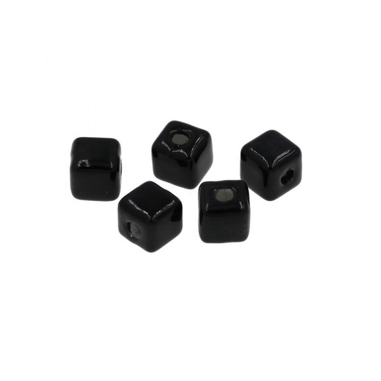 CERAMIC BEAD CUBE BLACK 8,5mm AND HOLE 2,3mm