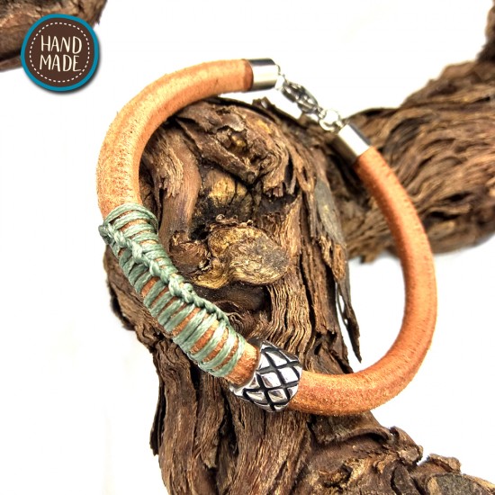HANDMADE LEATHER BRACELET WITH STEEL LOBSTER AND BEAD