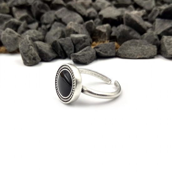 RING WITH CASTON AND BLACK ENAMEL SILVER PLATED