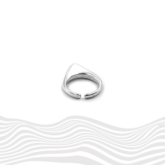 RING WITH WAVE DESIGN SILVER PLATED