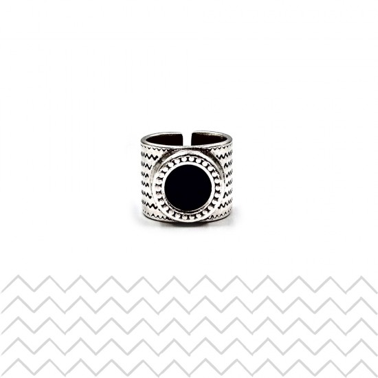 ETHNIC RING WITH CAST AND BLACK ENAMEL SILVER PLATED